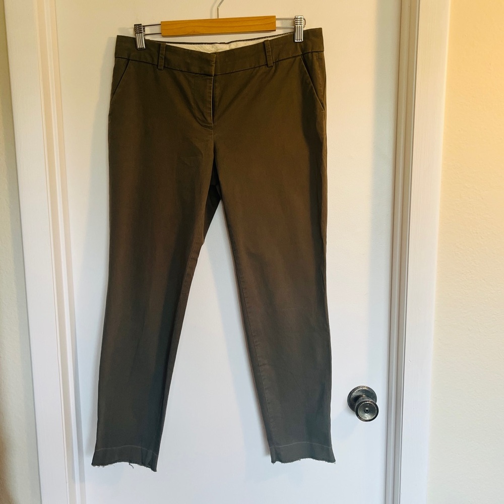 J. Crew Green Khaki Trouser,‎ Size 8